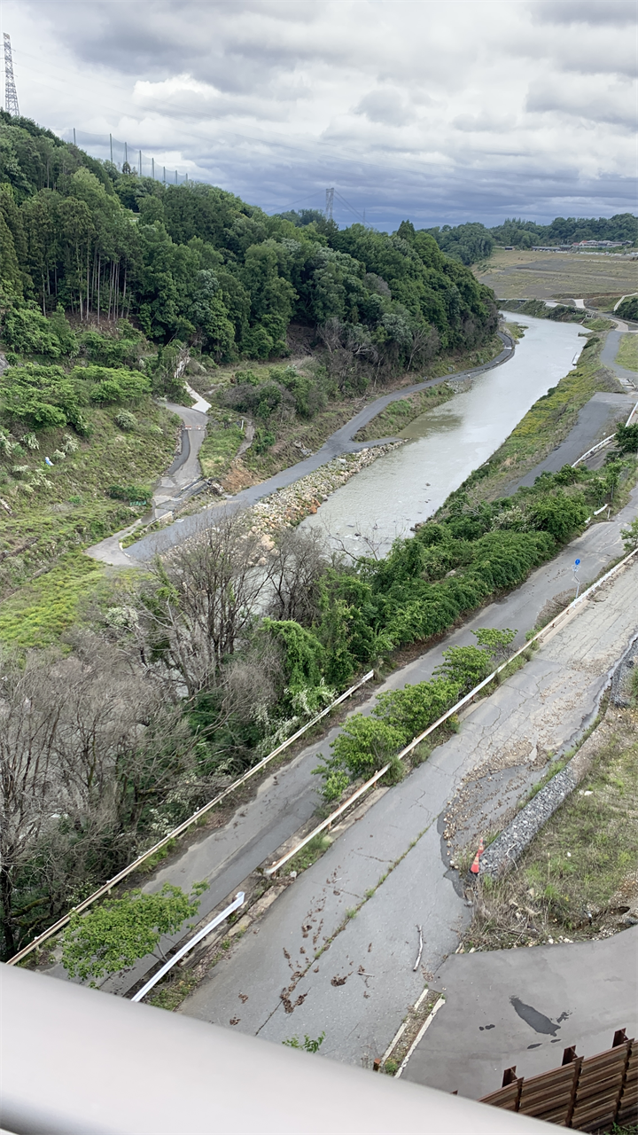 20250524ダムパーク茨木へ_安威川をのぞむ