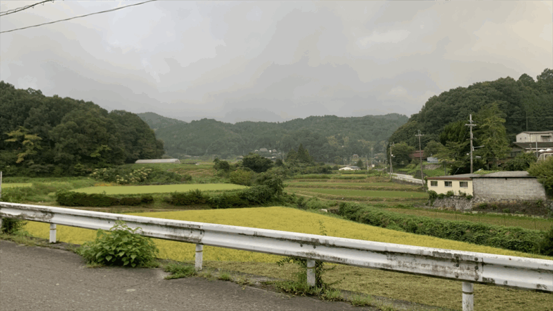 20250915シャルドンへ_見山遠くの空が怪しい